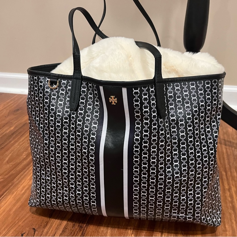 Tory Burch Gemini Link Canvas Tote